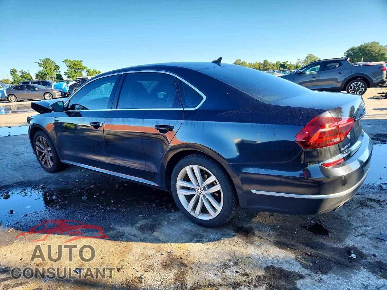 VOLKSWAGEN PASSAT 2018 - 1VWBA7A33JC000577