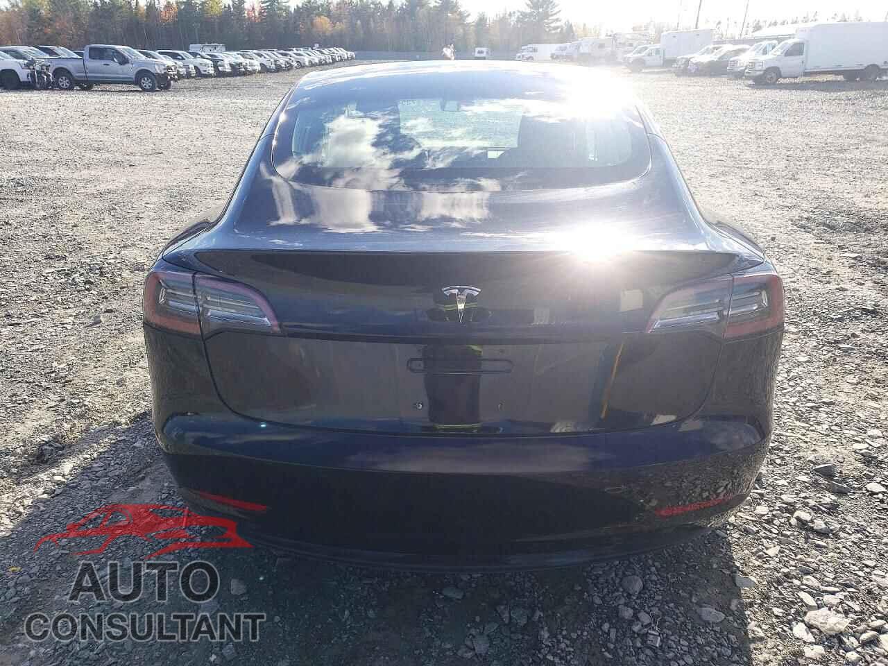 TESLA MODEL 3 2018 - 5YJ3E1EA4JF028358