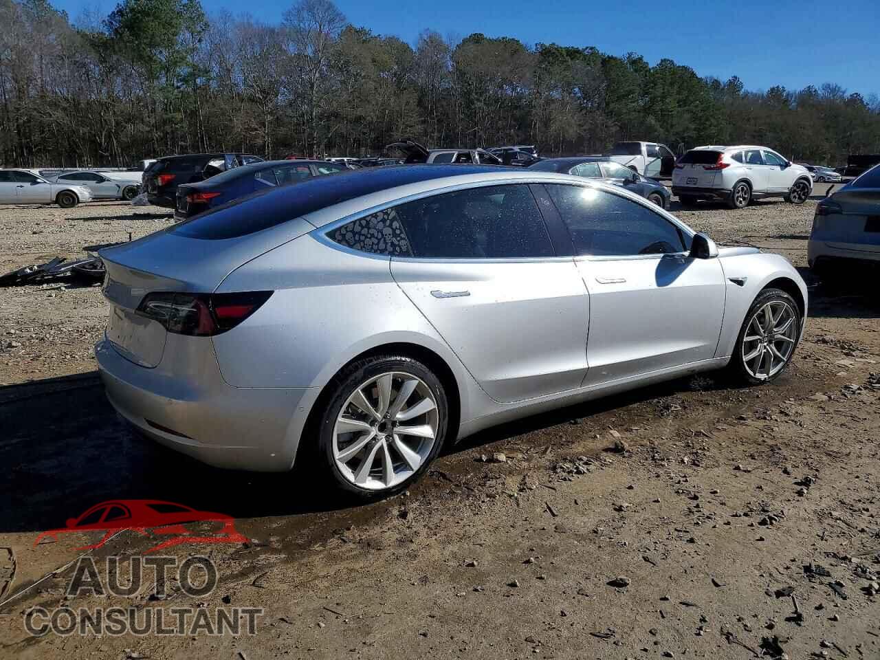 TESLA MODEL 3 2018 - 5YJ3E1EA3JF048519