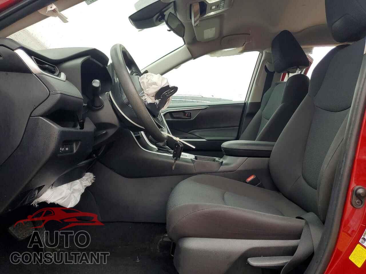 TOYOTA RAV4 2021 - 2T3H1RFV7MW157727