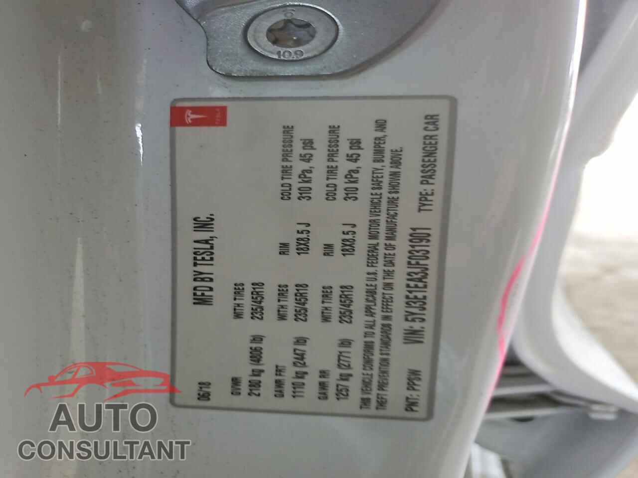 TESLA MODEL 3 2018 - 5YJ3E1EA3JF031901