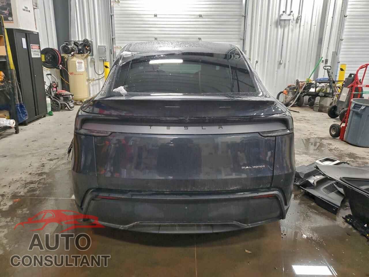 TESLA MODEL Y 2026 - XP7YGDEEXTB712014