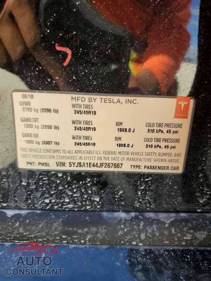 TESLA MODEL S 2018 - 5YJSA1E44JF267667