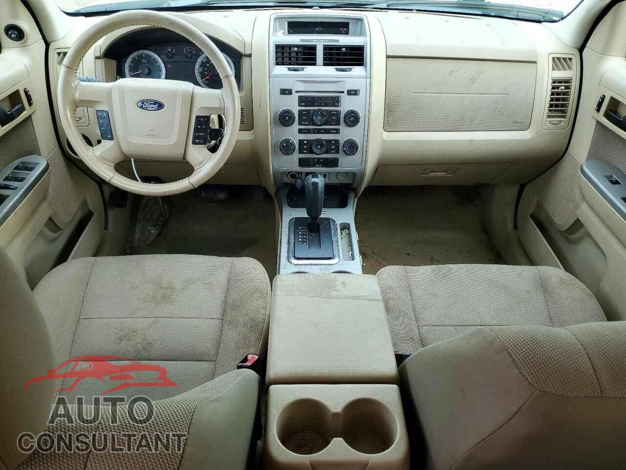 FORD ESCAPE 2009 - 1FMCU03739KB22472
