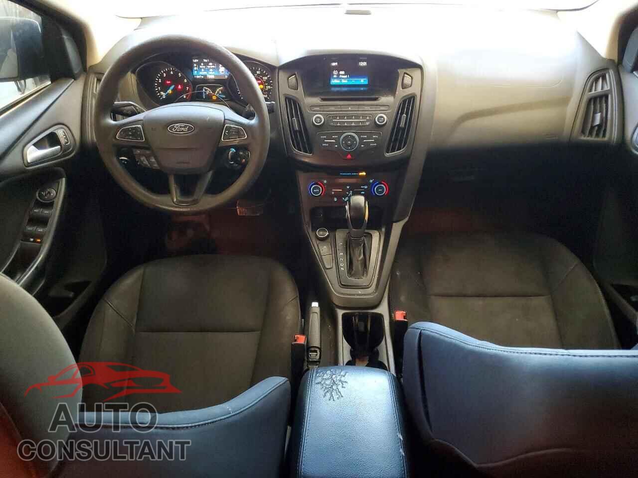 FORD FOCUS 2017 - 1FADP3FEXHL305975