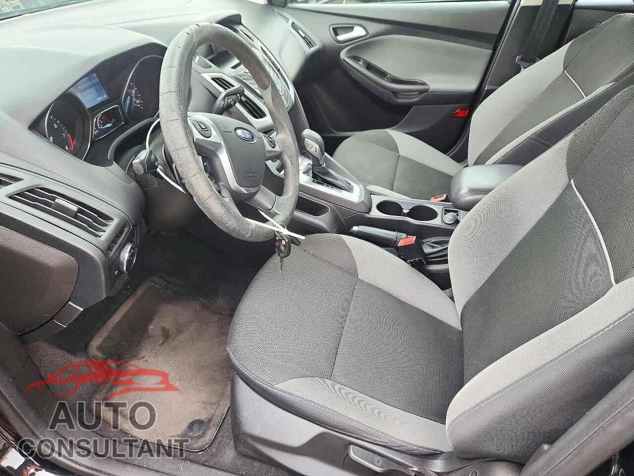 FORD FOCUS 2014 - 1FADP3F25EL418914