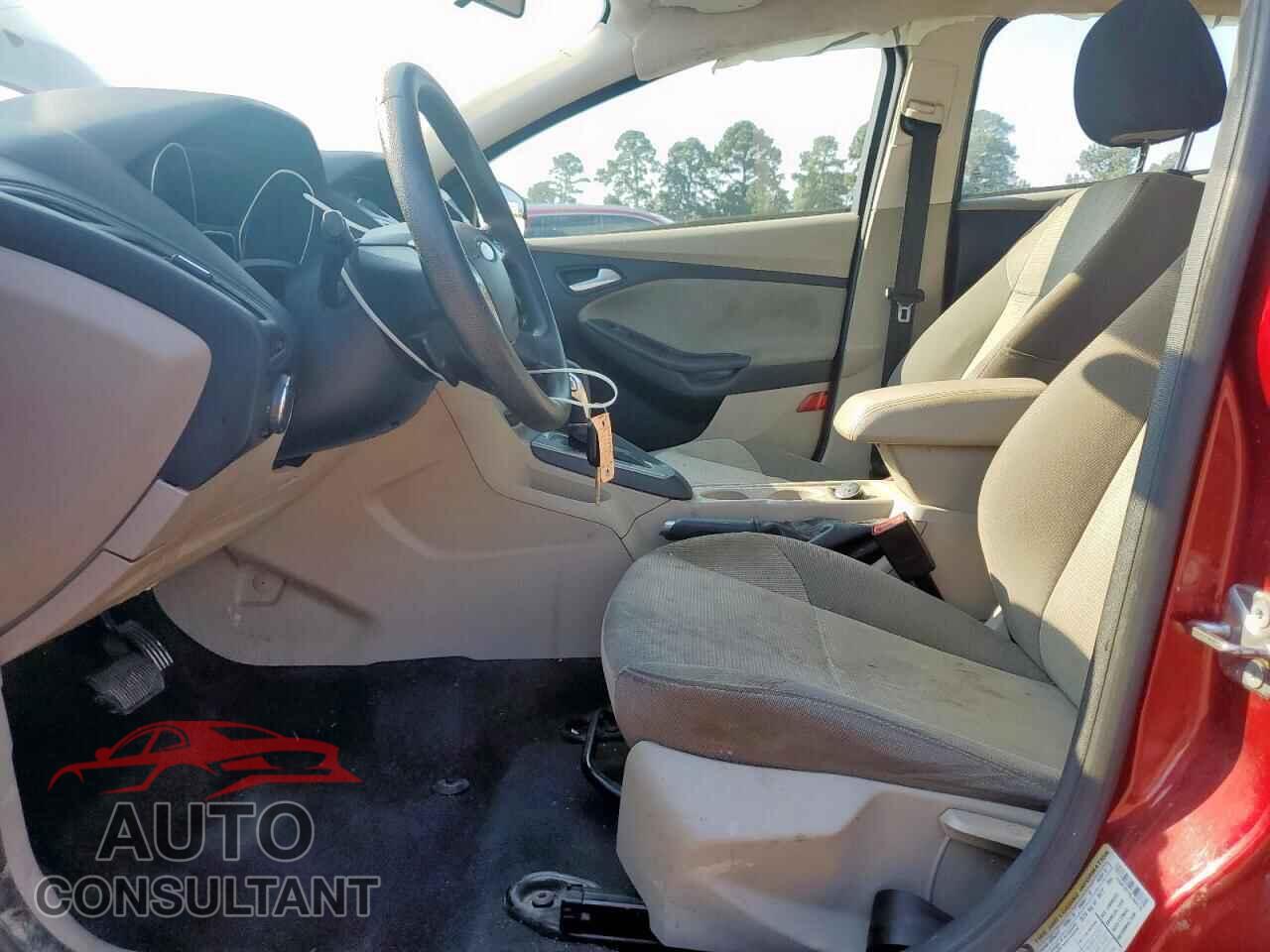 FORD FOCUS 2014 - 1FADP3F27EL460470