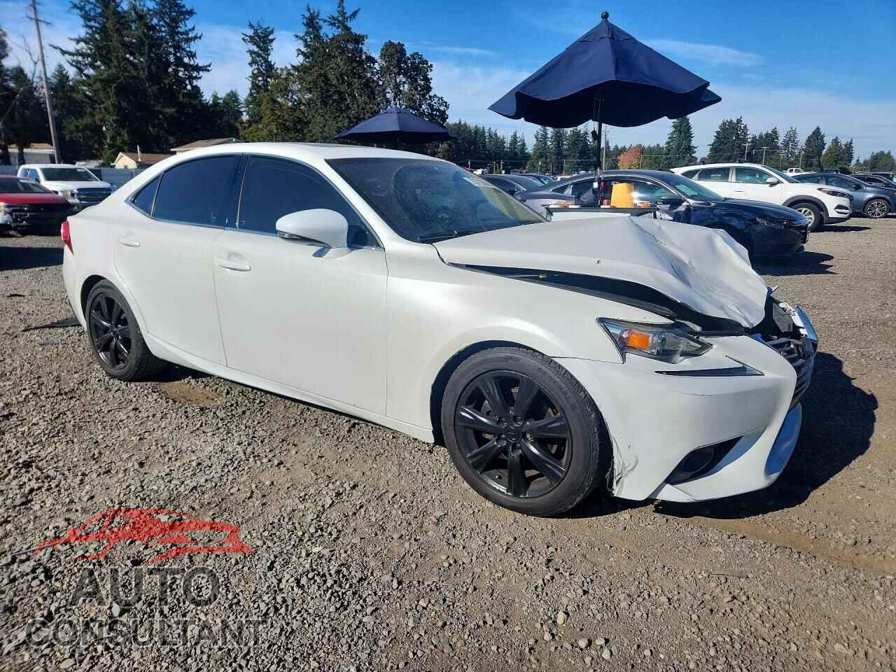 LEXUS IS 2014 - JTHBF1D23E5022172