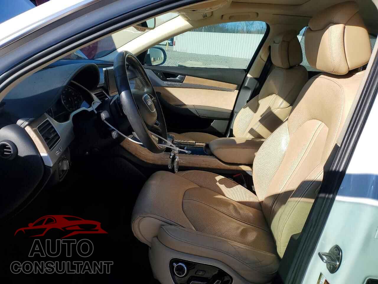 AUDI A8 2013 - WAUAGAFD2DN012947