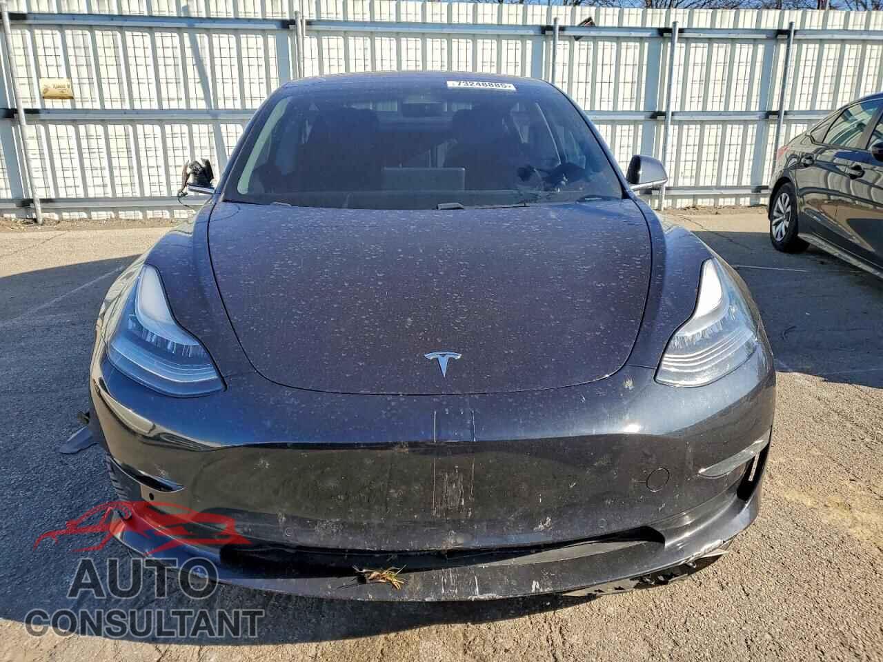 TESLA MODEL 3 2018 - 5YJ3E1EB2JF070844