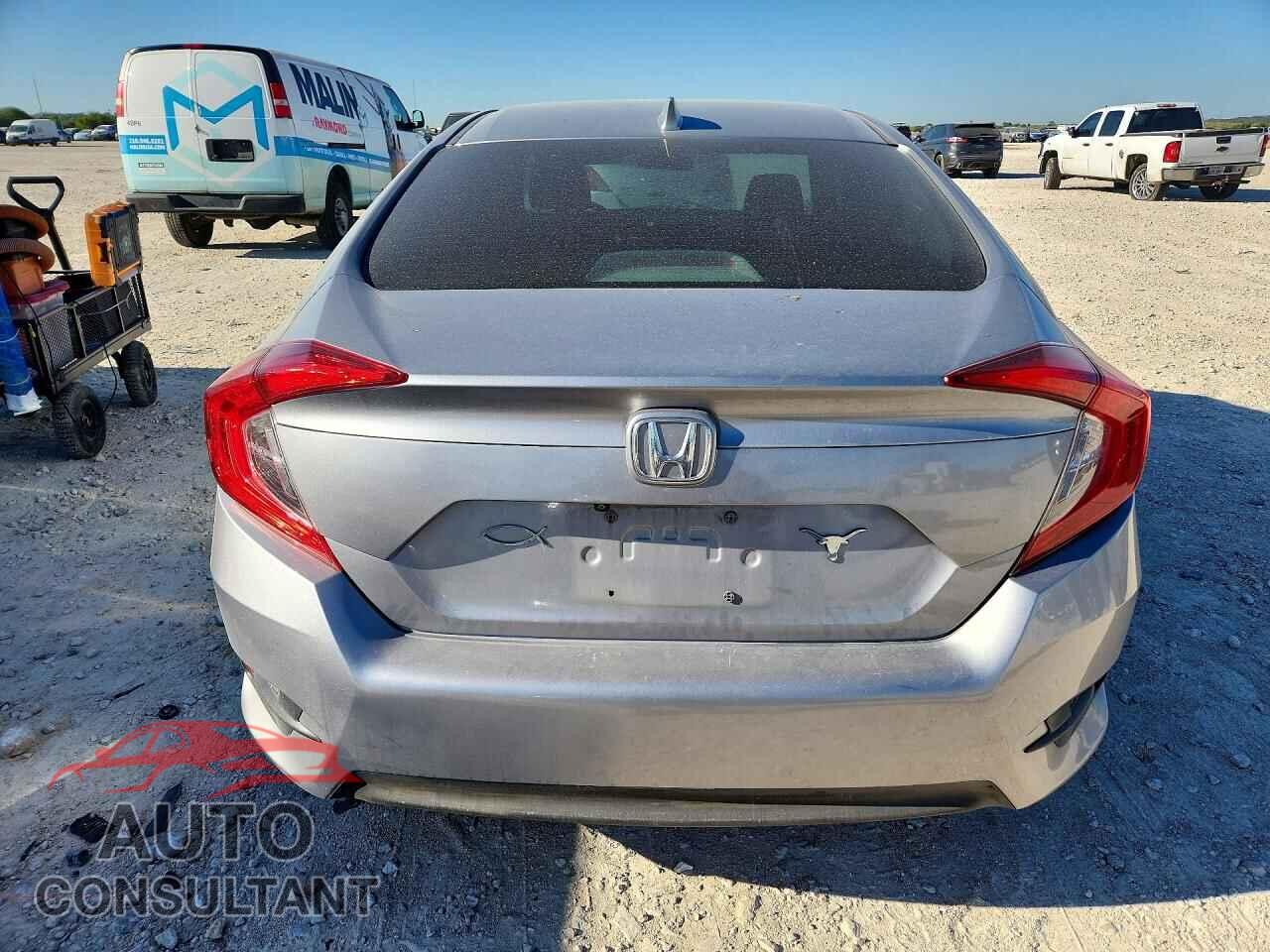 HONDA CIVIC 2017 - 2HGFC2F70HH550132
