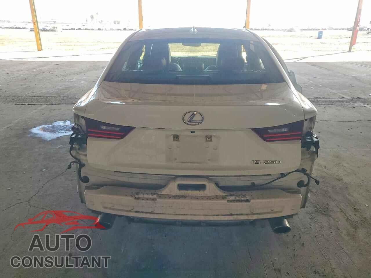 LEXUS IS 2014 - JTHBF1D27E5023180