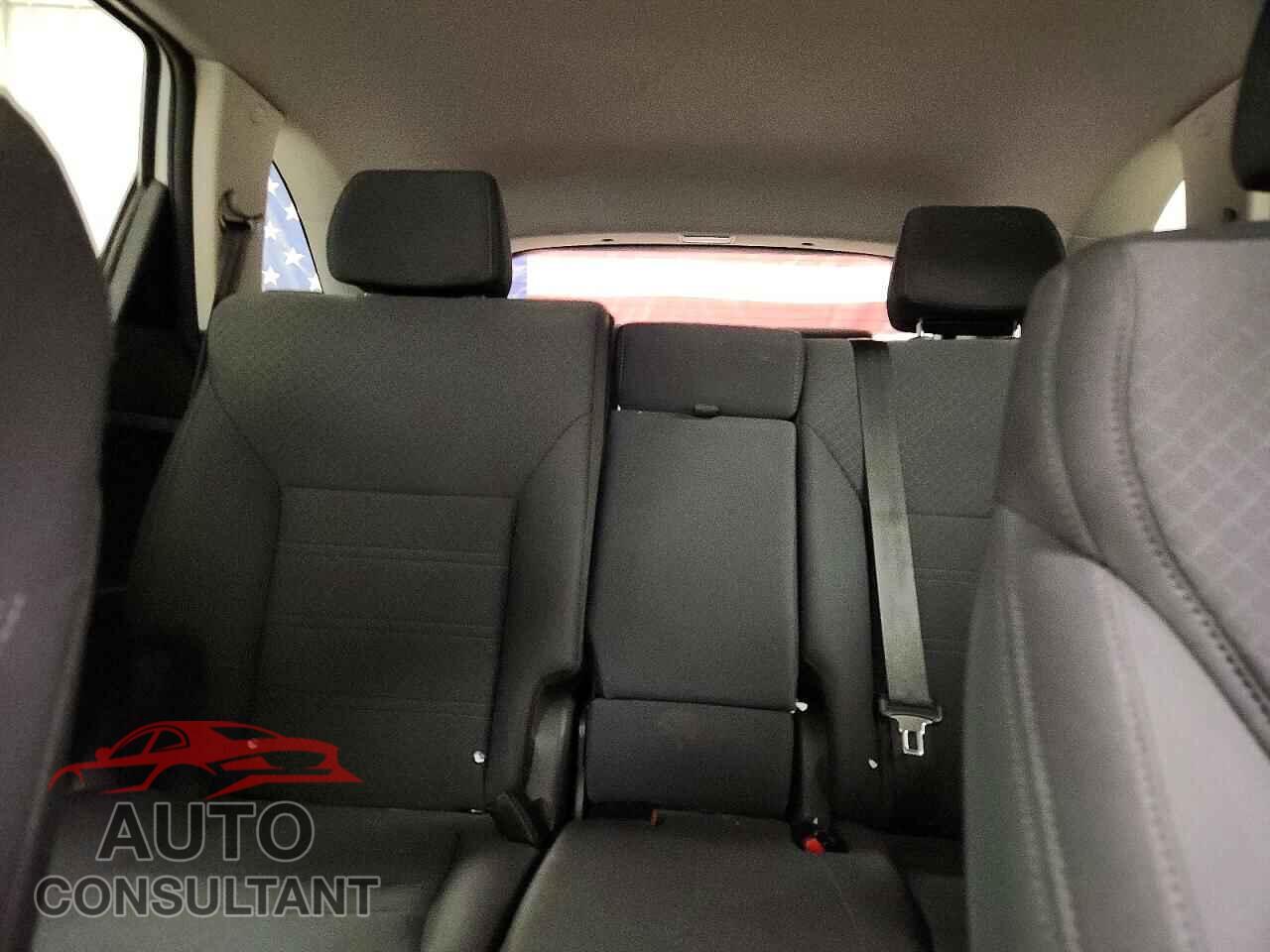KIA SORENTO 2018 - 5XYPG4A50JG347786