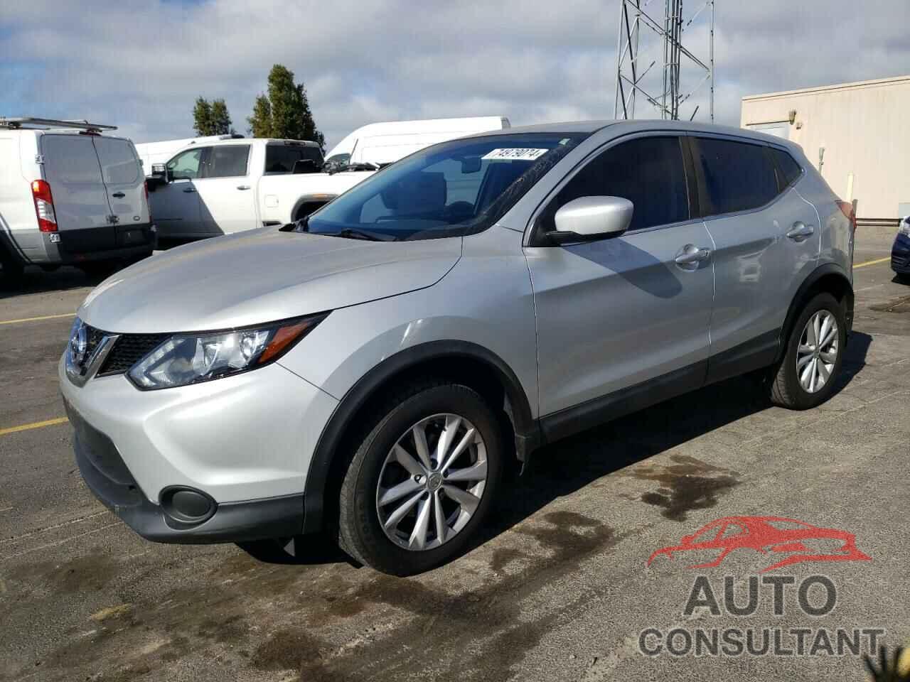 NISSAN ROGUE 2017 - JN1BJ1CP4HW023619