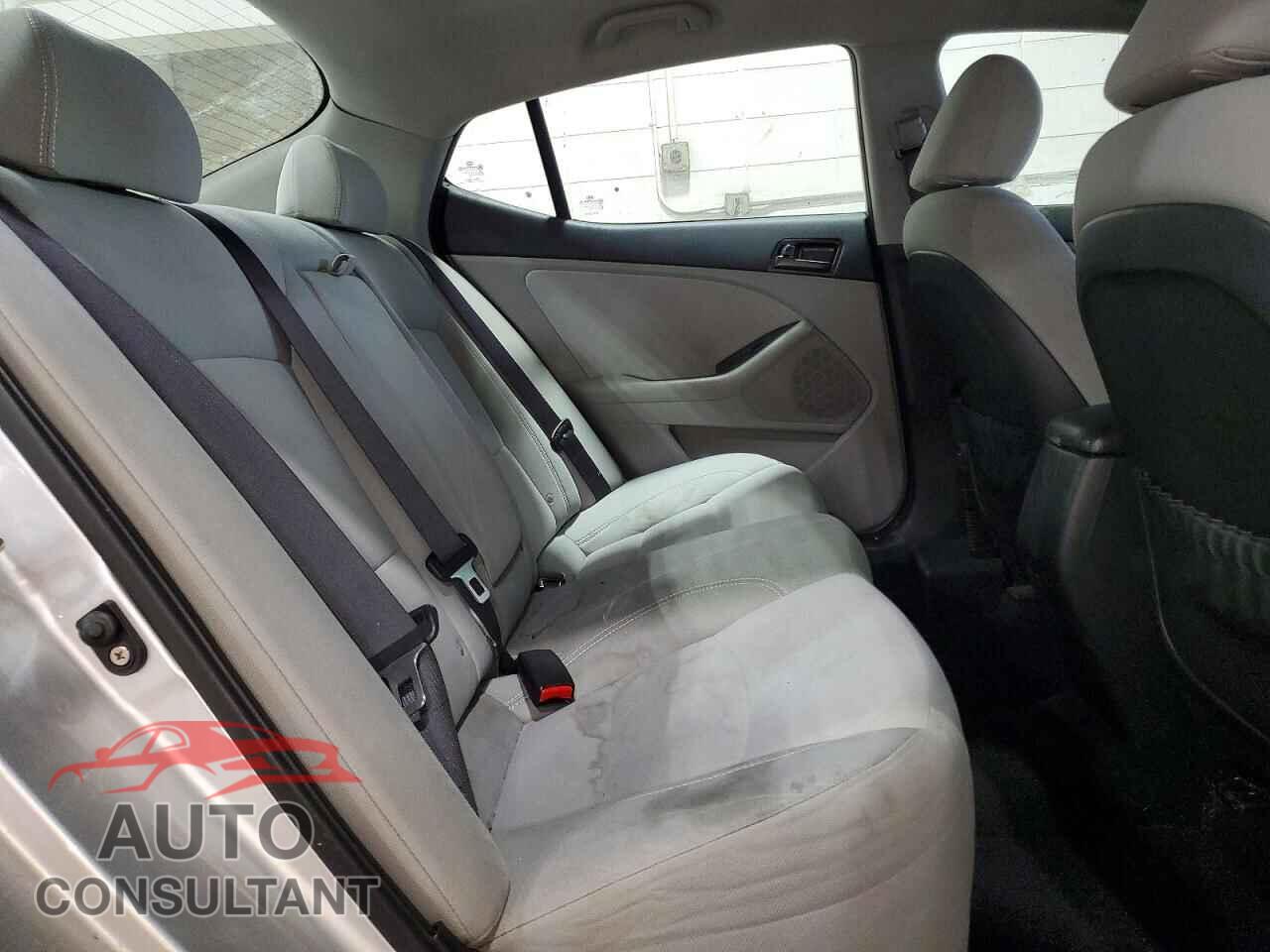 KIA OPTIMA 2013 - KNAGM4A71D5337451