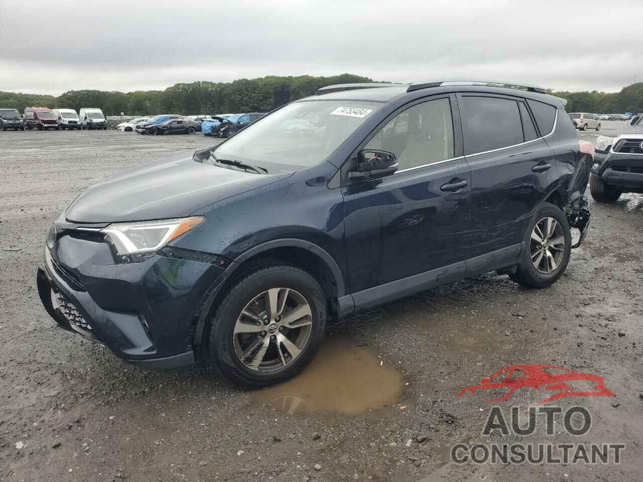 TOYOTA RAV4 2017 - JTMRFREVXHJ135524