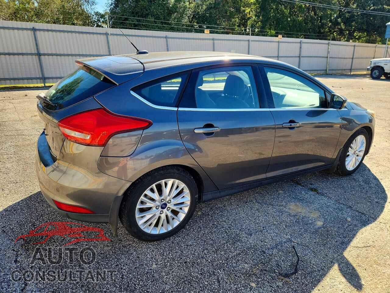 FORD FOCUS 2016 - 1FADP3N28GL225287