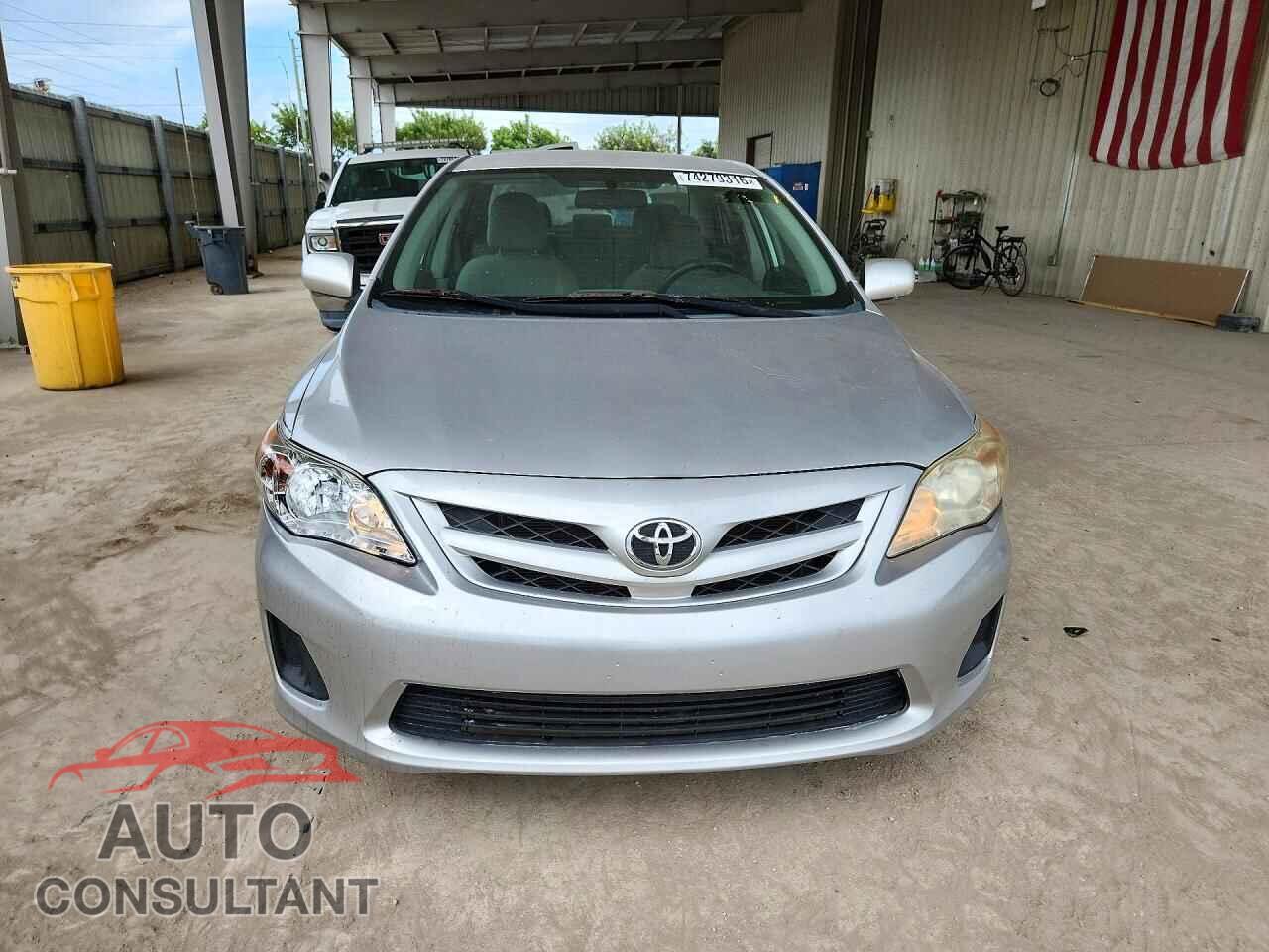 TOYOTA COROLLA 2011 - 2T1BU4EE0BC731237
