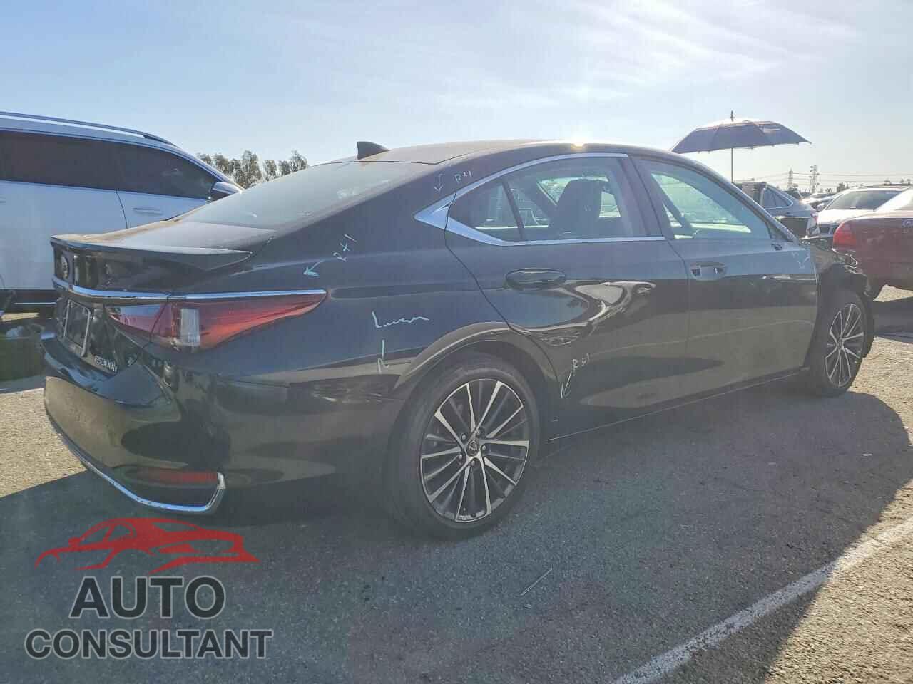 LEXUS ES300 2025 - 58ADA1C16SU054881