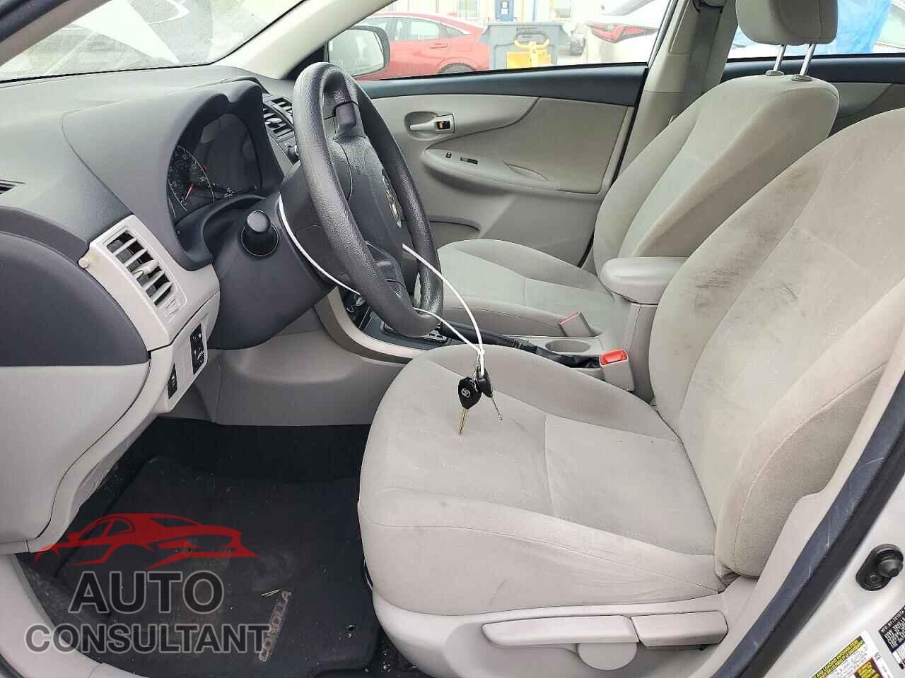 TOYOTA COROLLA 2013 - 2T1BU4EE9DC043160