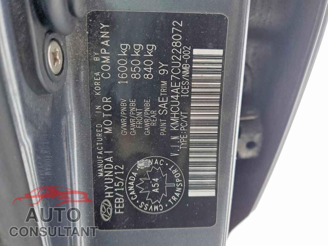 HYUNDAI ACCENT 2012 - KMHCU4AE7CU228072