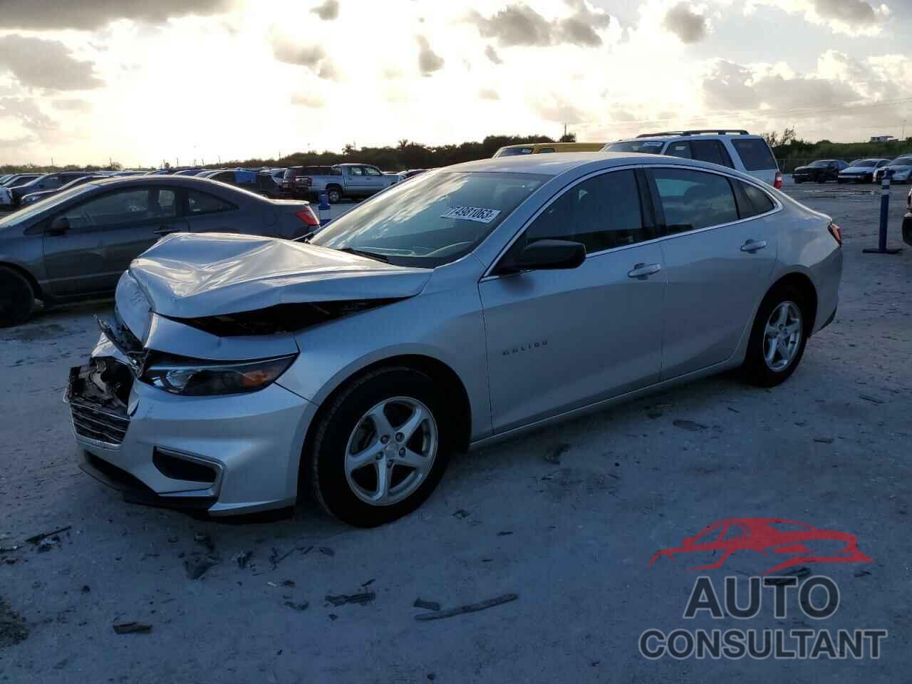 CHEVROLET MALIBU 2017 - 1G1ZB5ST5HF138382