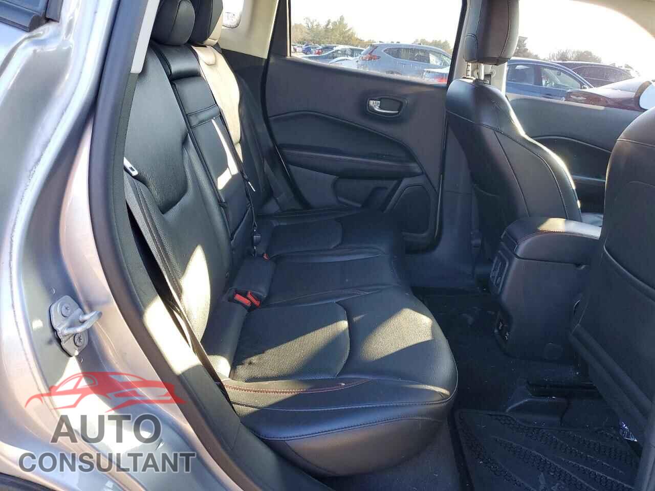 JEEP COMPASS 2017 - 3C4NJDDB1HT597583