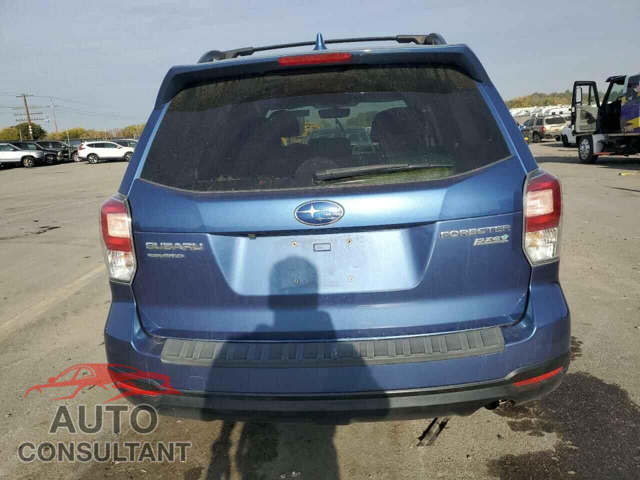 SUBARU FORESTER 2017 - JF2SJAEC1HH542589