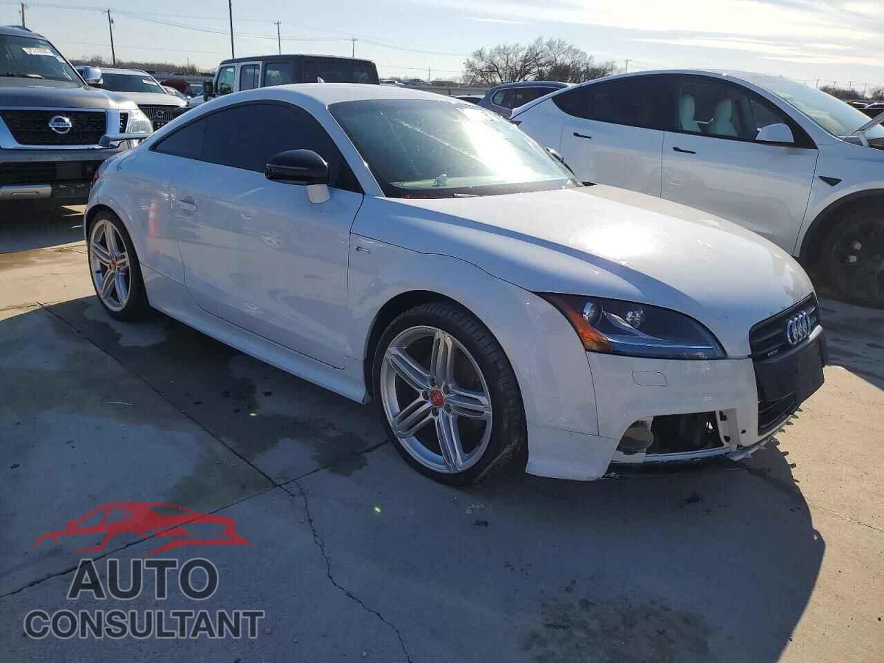 AUDI TT 2015 - TRUBFAFK2F1000208