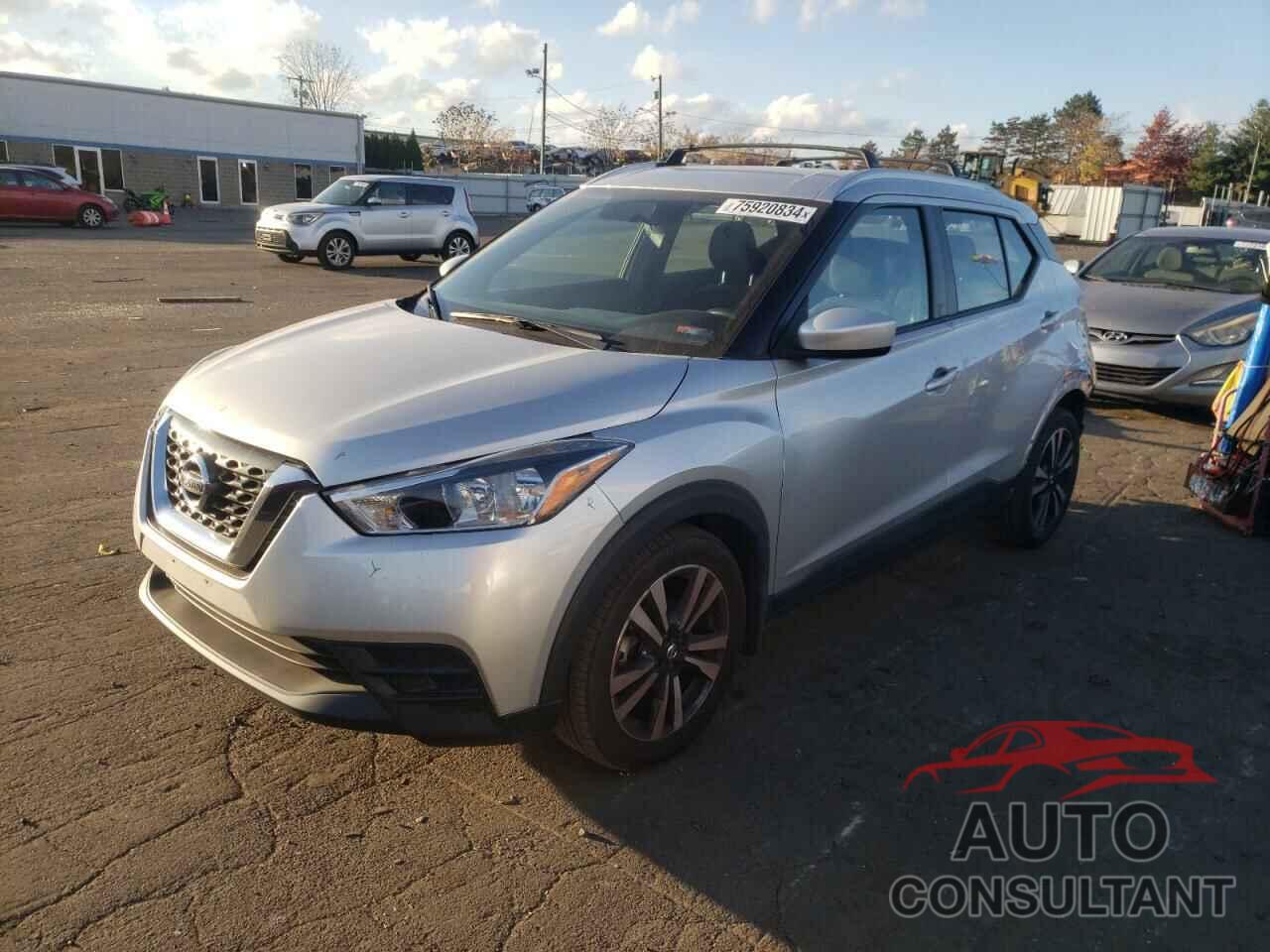 NISSAN KICKS 2018 - 3N1CP5CU3JL530894
