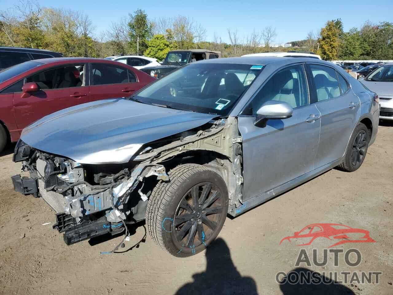 TOYOTA CAMRY 2018 - 4T1B11HKXJU076879