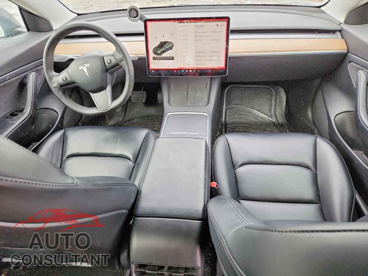 TESLA MODEL 3 2021 - 5YJ3E1EA9MF930220