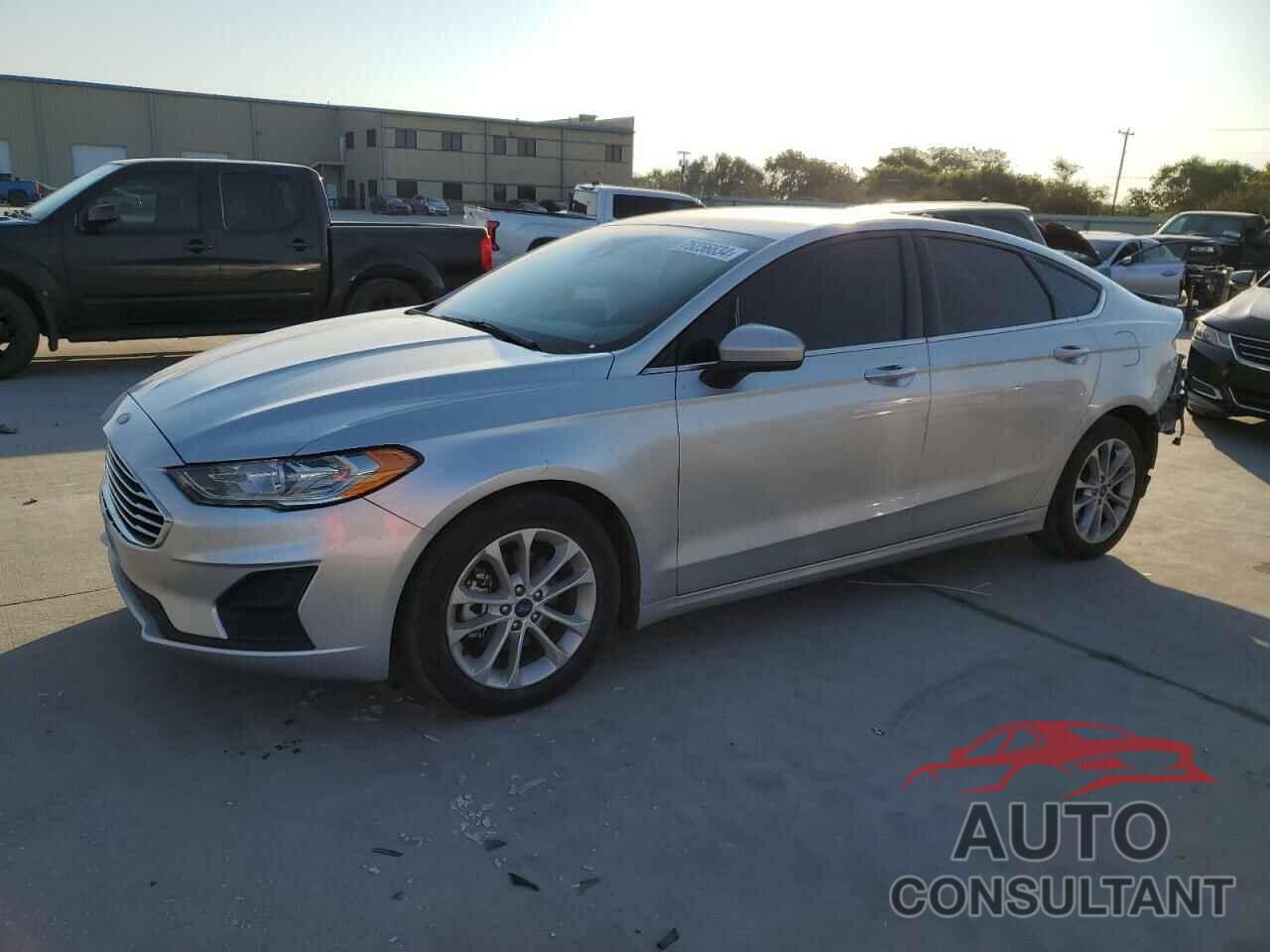 FORD FUSION 2019 - 3FA6P0HD5KR169842