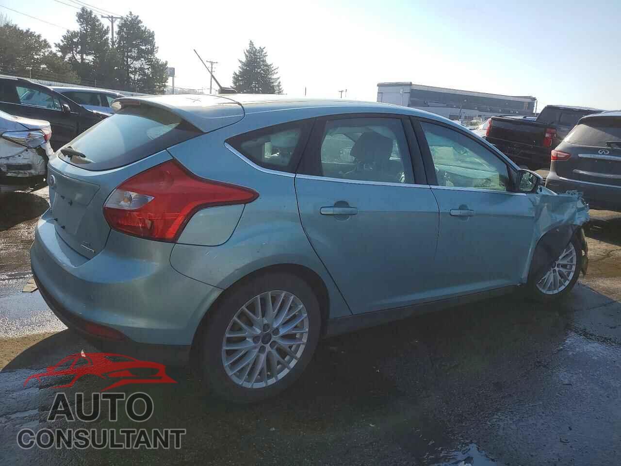FORD FOCUS 2012 - 1FAHP3M20CL478617
