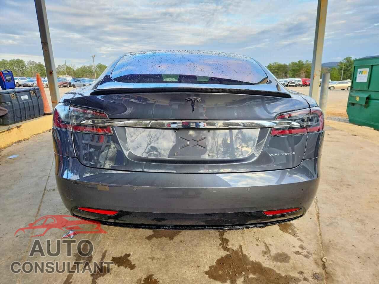 TESLA MODEL S 2019 - 5YJSA1E27KF335010