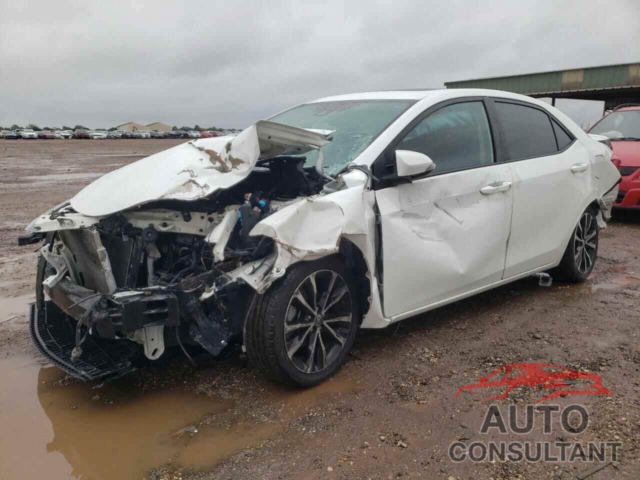 TOYOTA COROLLA 2018 - 5YFBURHE3JP761825