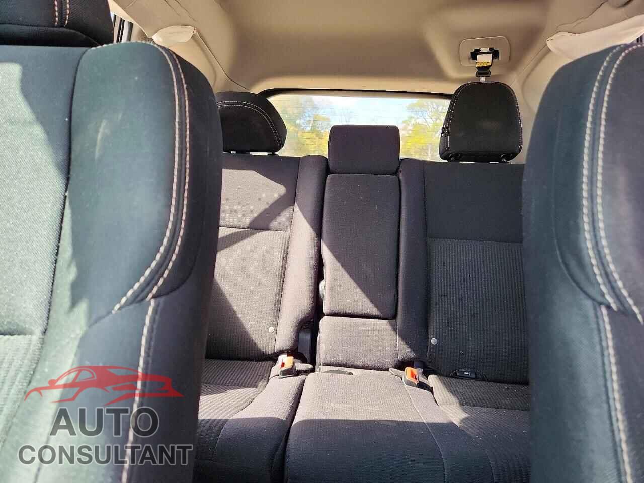 TOYOTA RAV4 2013 - 2T3RFREV5DW046486