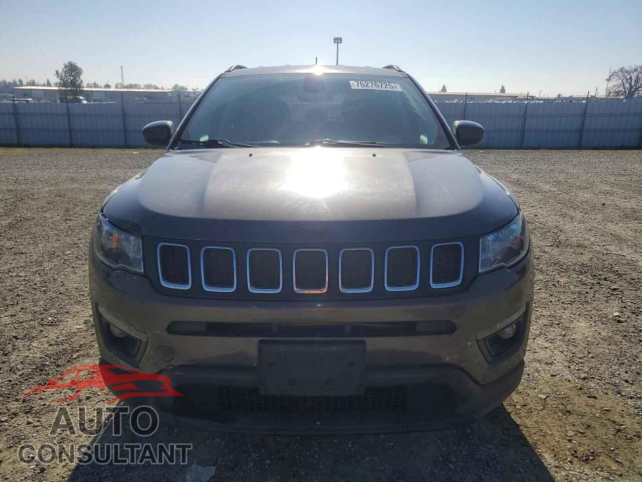 JEEP COMPASS 2017 - 3C4NJDBB7HT618780