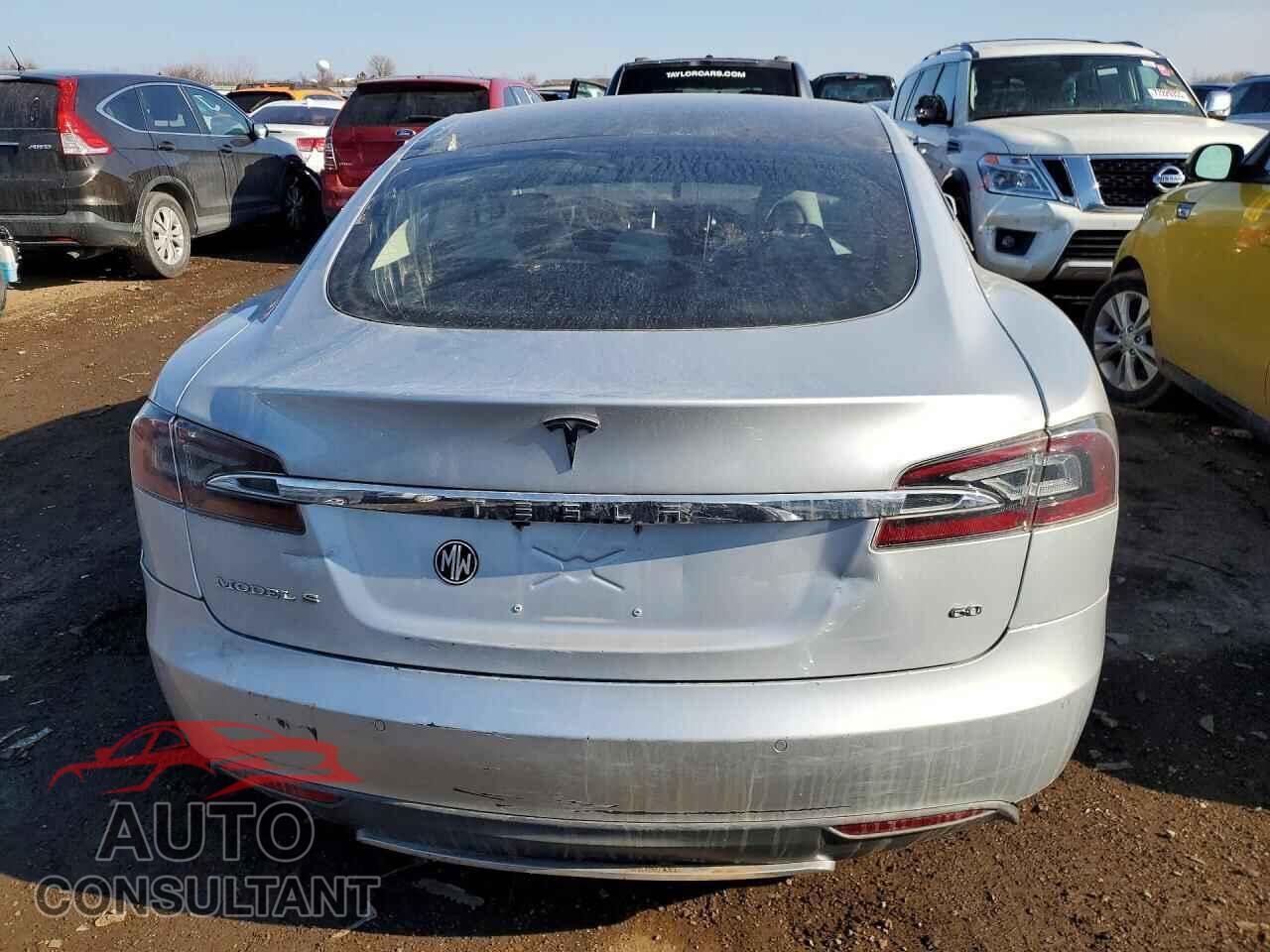 TESLA MODEL S 2014 - 5YJSA1S19EFP36445