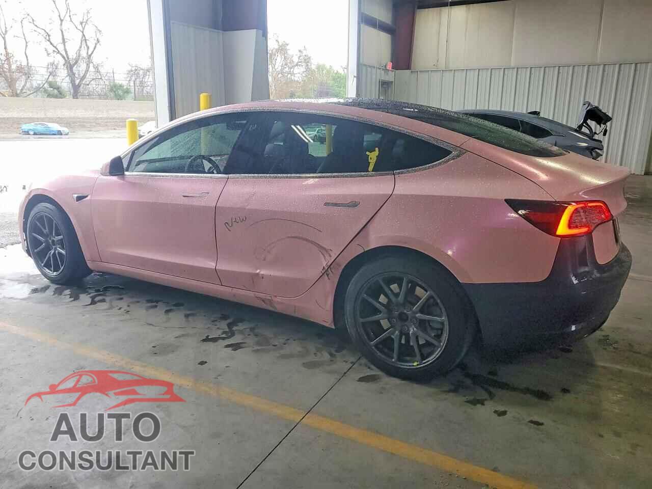 TESLA MODEL 3 2019 - 5YJ3E1EB7KF453194