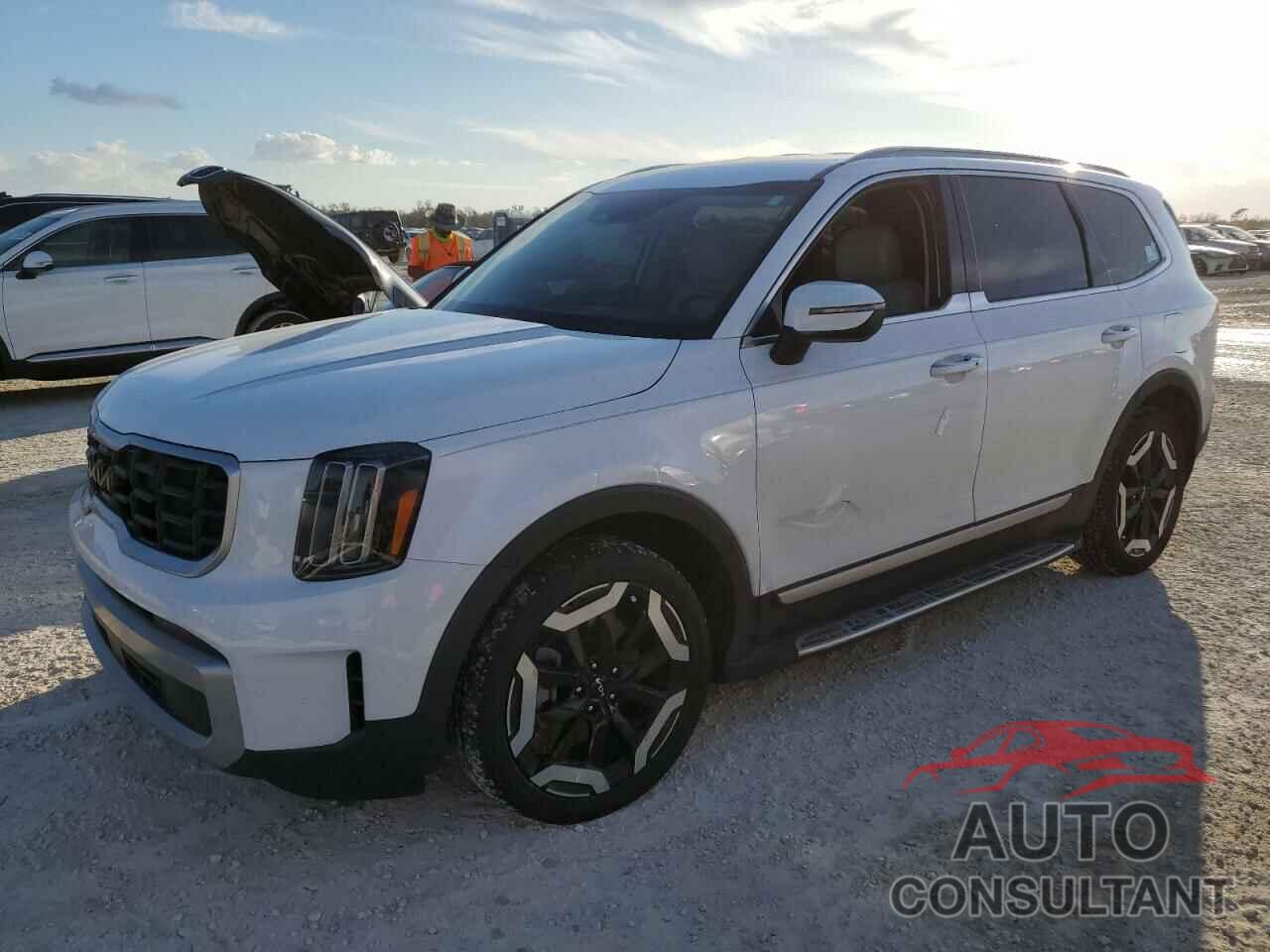 KIA TELLURIDE 2023 - 5XYP6DGC2PG336872