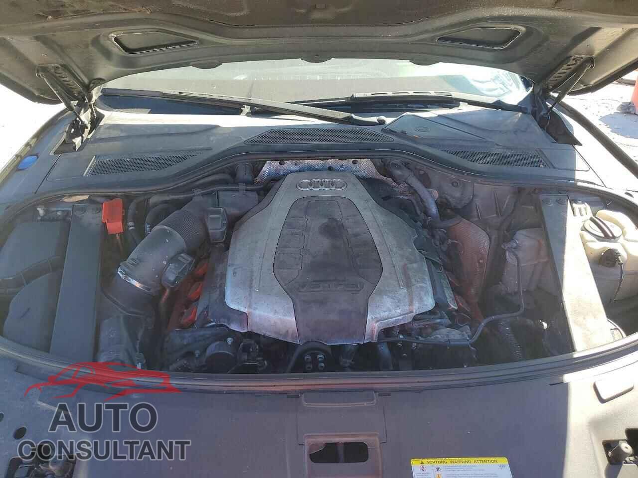AUDI A8 2015 - WAUJGAFD9FN005299