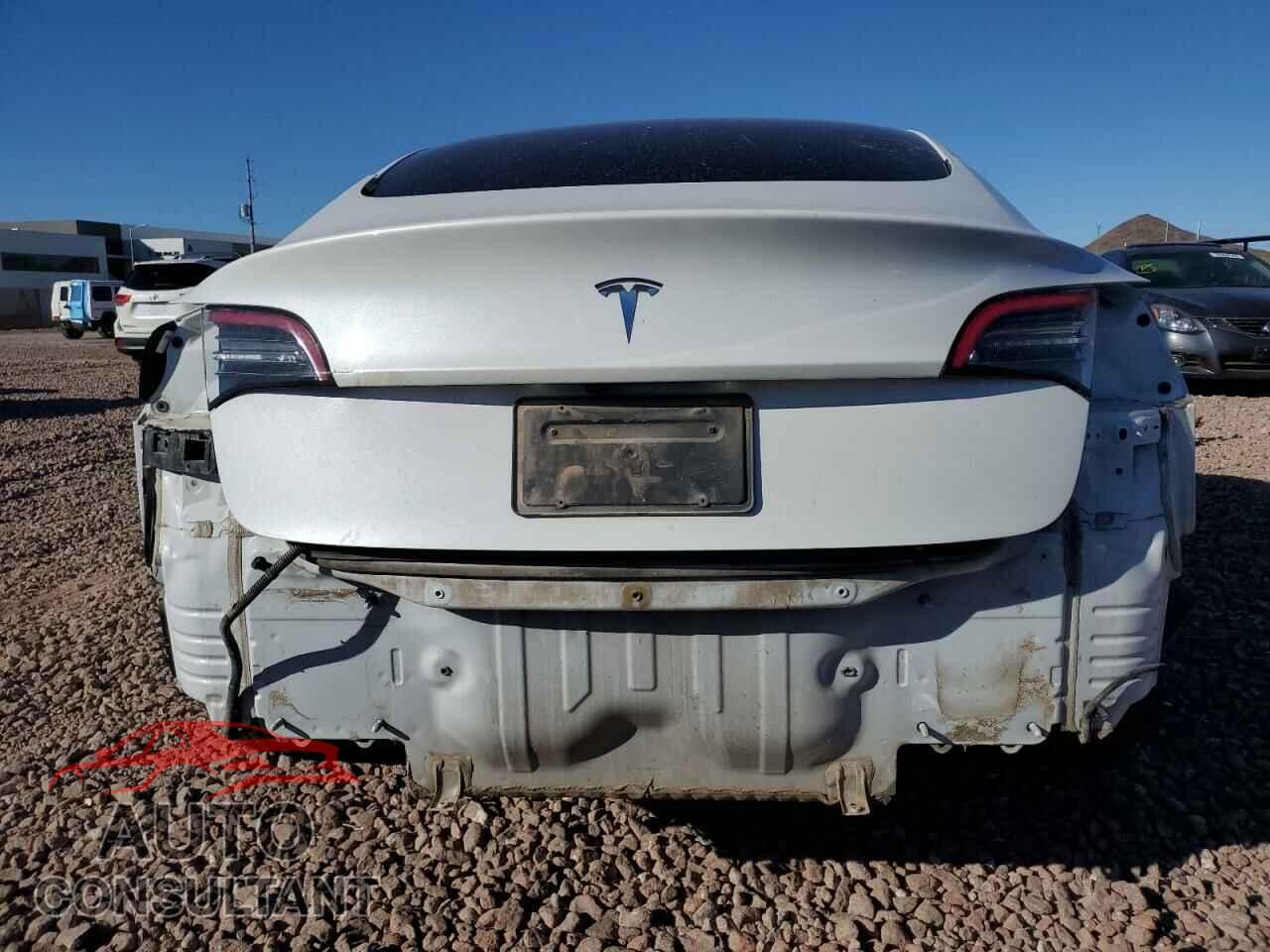 TESLA MODEL 3 2021 - 5YJ3E1EA8MF930757