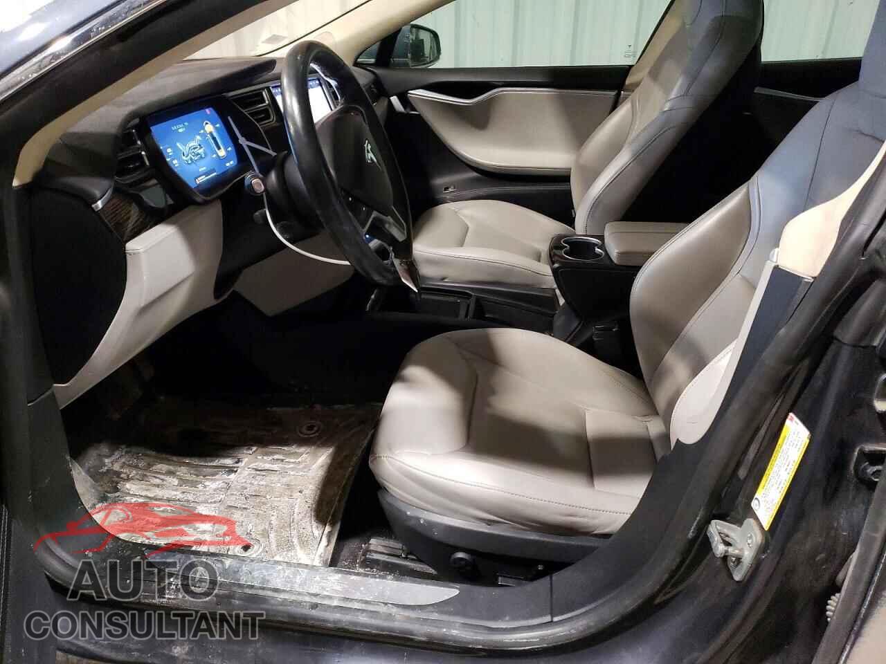 TESLA MODEL S 2016 - 5YJSA1E27GF144887