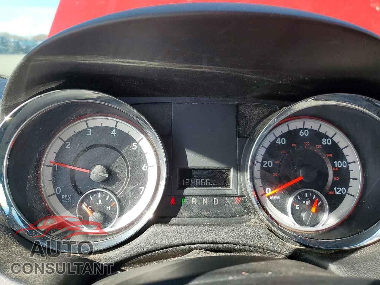 DODGE CARAVAN 2013 - 2C4RDGBG1DR602352