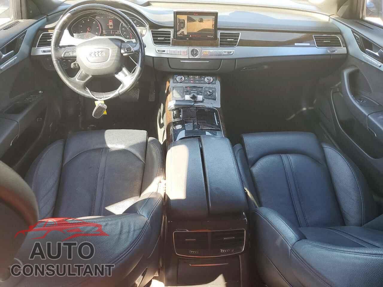 AUDI A8 2015 - WAUJGAFD9FN005299