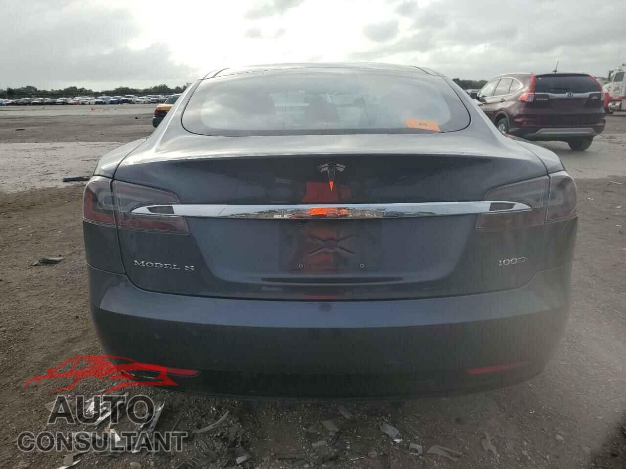 TESLA MODEL S 2017 - 5YJSA1E27HF224272