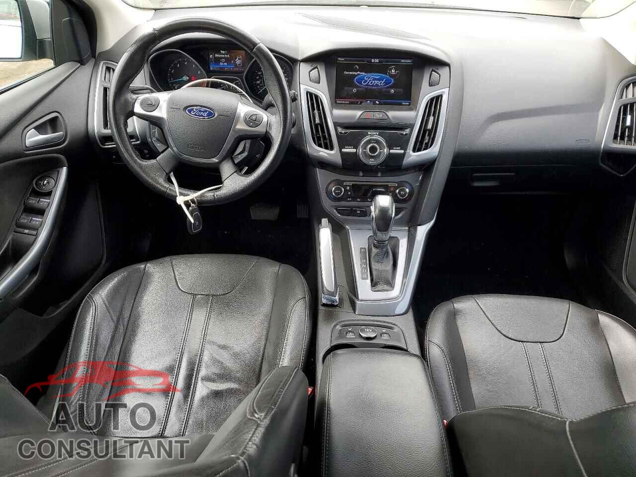 FORD FOCUS 2012 - 1FAHP3N21CL273998