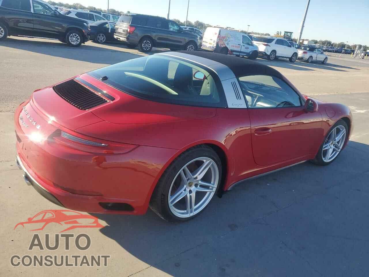 PORSCHE 911 2017 - WP0BA2A99HS132236