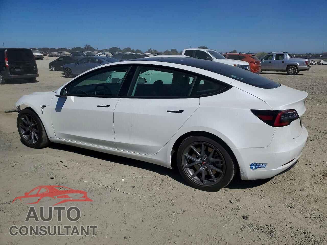 TESLA MODEL 3 2021 - 5YJ3E1EB5MF937884